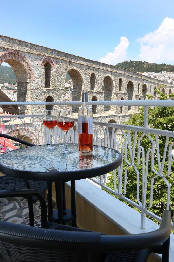 Under The Aqueduct Boutique House Apartamento Cavala Exterior foto