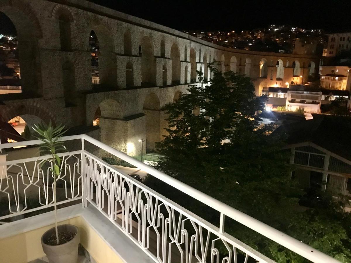 Under The Aqueduct Boutique House Apartamento Cavala Exterior foto